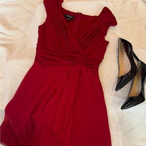 AGB dress size 4P in great condition in wine red